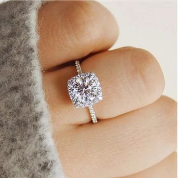 

New Arrival Silvery Wedding Women Zircon Inlaid Beautiful Fashion Bride Full Rhinestone Ring Jewelry Gift