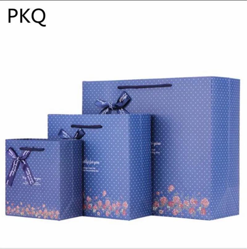 

10pcs Deep Blue Paper Cardboard Box with Handle Wedding Event Gift Bag Festival Jewelry Paper Box Exquisite Gift Bag With Ribbon