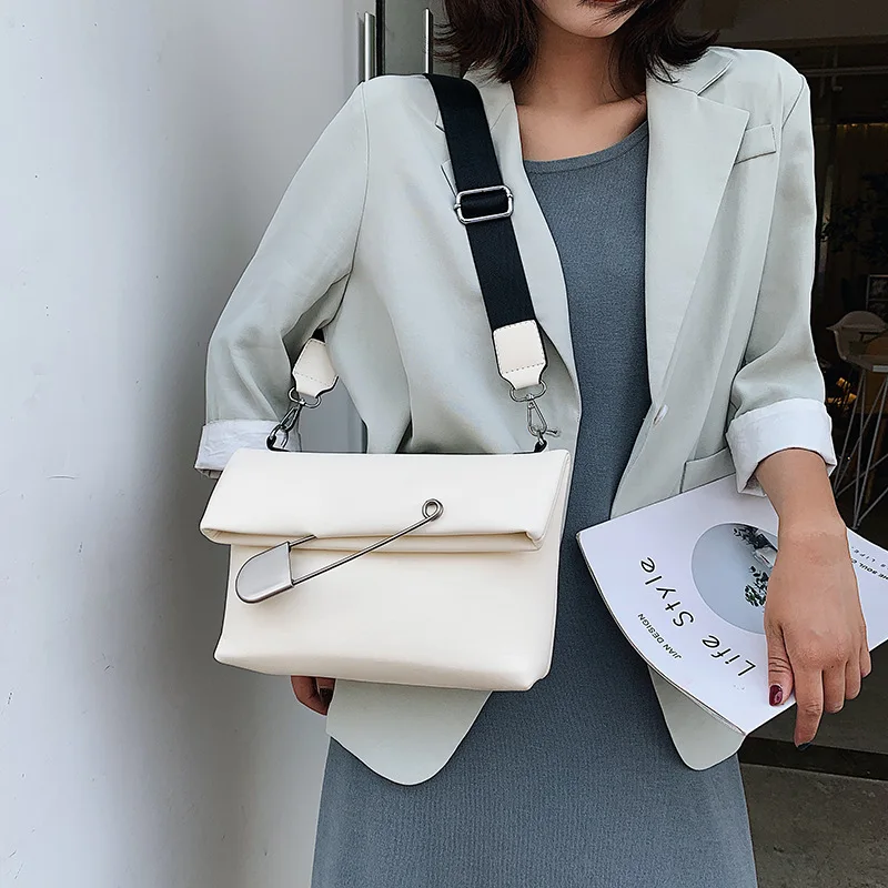 

2019 trendy female personality+folding soft bag shoulder bag and tidal bag