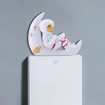 

1Pc 3D Resin Astronaut Wall Sticker Household Socket Protective Cover Creative Switch Sticker Home Decoration Stickers