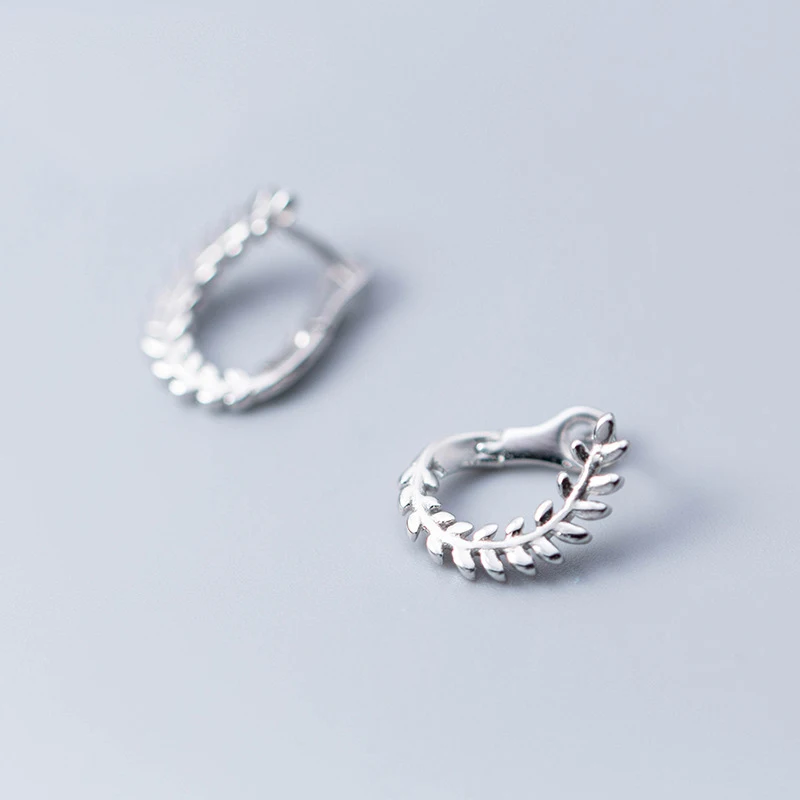 925 Sterling Silver Romad новые модные художественные серьги-кольца Huggie с листом S925 Серебряные украшения, серьги для женщин и девушек подарки - Окраска металла: 925 Sterling Silver