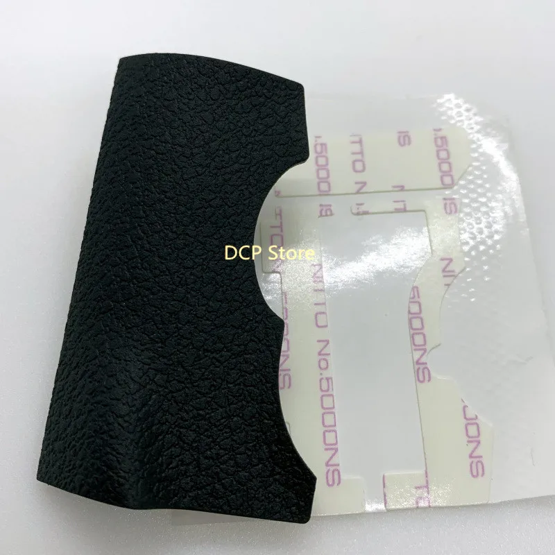 尼康D5卡槽盖皮1