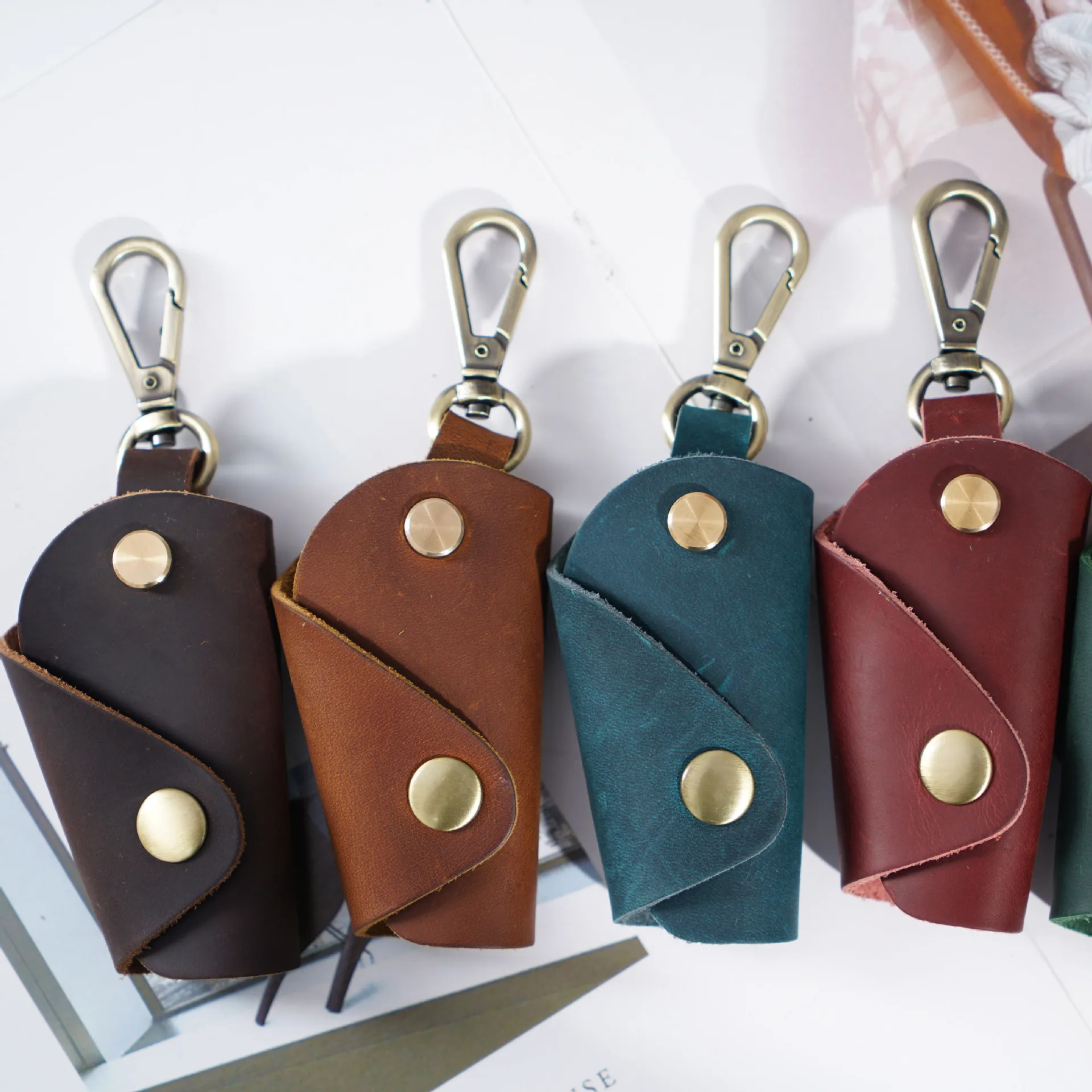 Vintage Genuine Leather Key Case and Multifunction Organizer Keychain