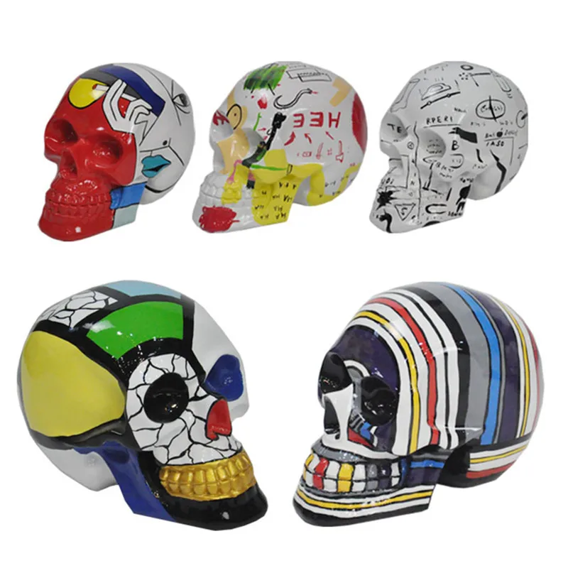 

Resin Craftwork Creative Street Art Colored Drawing Simulation Skull Sculpture Action Figure Collection Model Toy X2709
