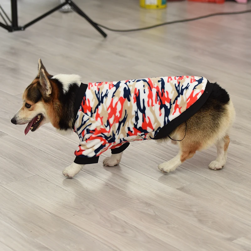 Осенне-зимняя новая одежда для собак камуфляжная куртка для собак бархатное флисовое теплое пальто для собаки Модная одежда для домашних животных на липучке