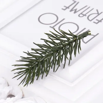 

20pieces Artificial Pine Needles 8 Cm Fake Plants Branches Artificial Flowers For Christmas Tree Decorations DIY Accessories