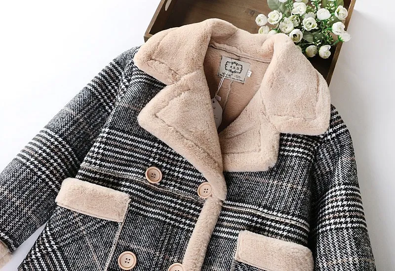 10482565114_105586095