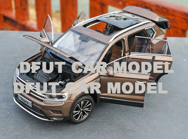 1:18 сплав игрушка Tharu автомобиль модель детских игрушечных автомобилей авторизованный игрушки для детей