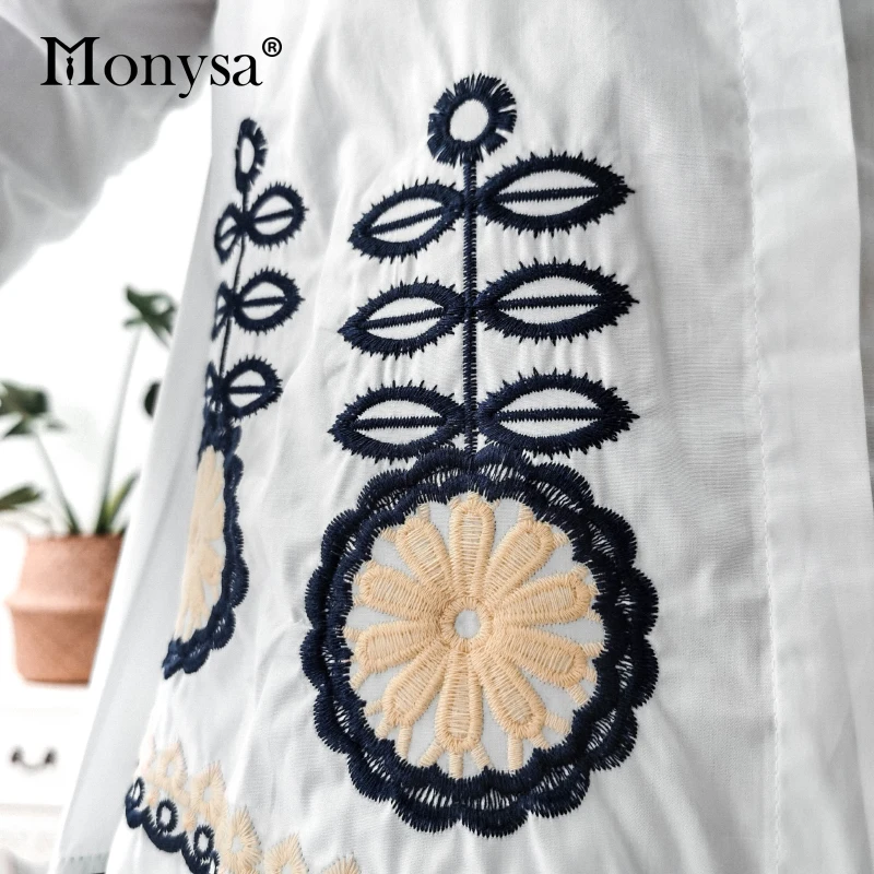 Embroidery Shirt Women Summer Autumn 2020 New Arrival Fashion 3/4 Sleeve Casual Blouses Ladies White Doll Shirt