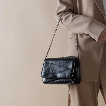 

Luxury Women Small Totes Bag Simple Designer Shoulder Messenger Bag Ins Chic Crossbody Bags Vintage Female Chain Clutch Bag