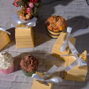 

Holiday Wedding candy box 50pcs Honey Bee Candies Paper Storage Holder Yellow