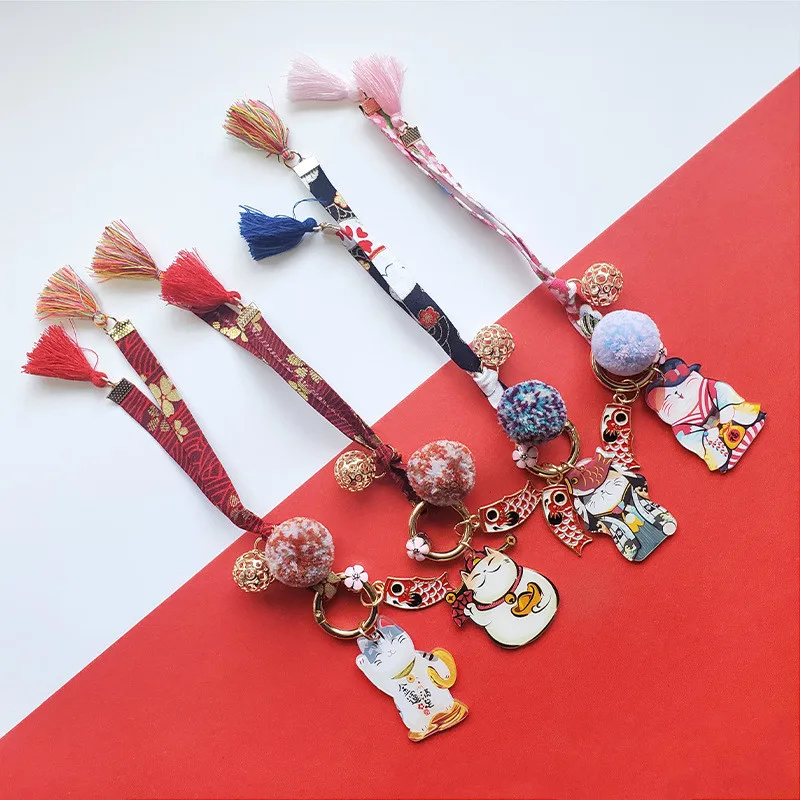 

2020 Japanese Lucky Plutus Cat Fortune Arts And Crafts Keychain Key Chain Car The Embroidery Flowers Women Bag Pendent