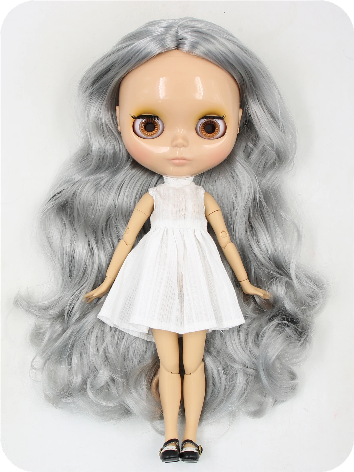 Neo Blythe Doll with Silver Hair, Tan Skin, Shiny Cute Face & Custom Jointed Body 2