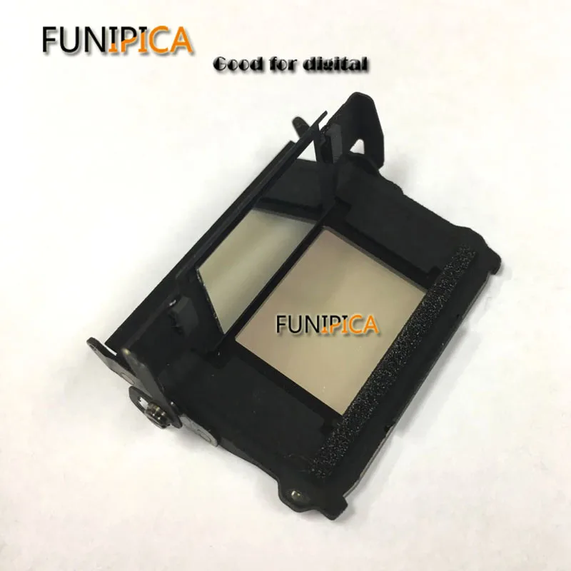 D4 mirror a