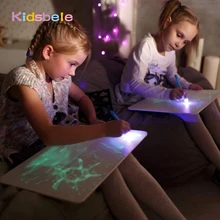 A3 grande lumière lumineuse planche à dessin enfants jouet tablette dessiner dans la magie sombre avec lumière-Fun stylo Fluorescent enfants jouet éducatif
