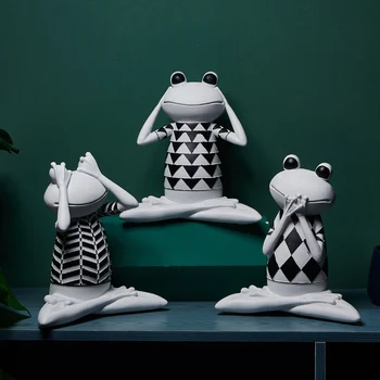 

Creative Frog Statue Set Resin Model Living Room Bedroom Office Cafe Desktop Display Home Decoration Christmas Halloween Gift