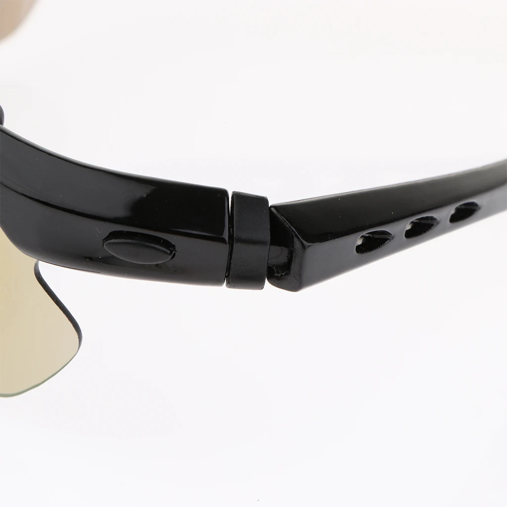 1 Set Polarized Sunglasses, 1 Eeyeglass Frame, 5 Pieces Lens, 1 Piece Glasses Cloth, 1 Piece Strap, 1 Piece Rope, 1 Piece Bag