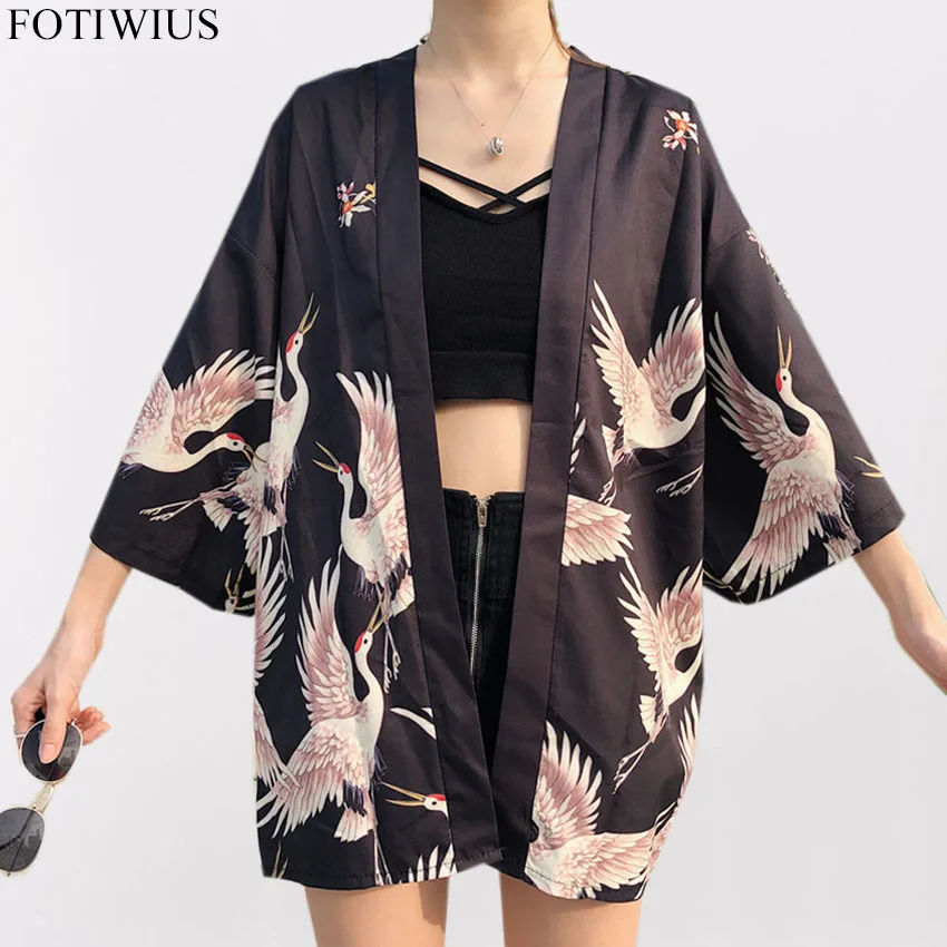 

Japanese Kimono Traditional Woman 2020 Spring Long Kimono Cardigan Cosplay Summer Beach Blouse Shirt Plus Size Tops