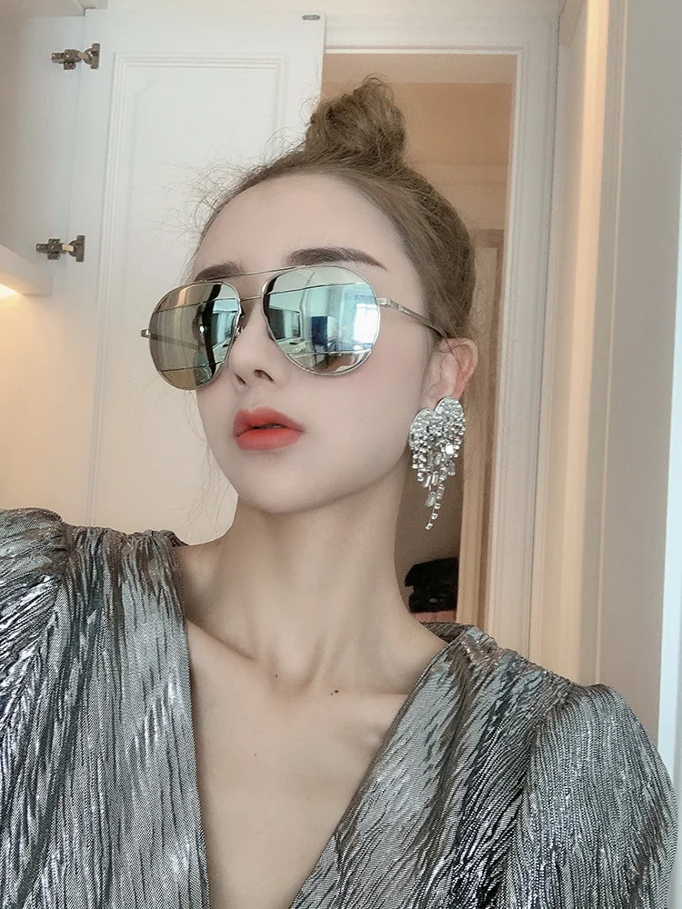 Уличная мода WHITNEY WANG, сексуальное платье с v-образным вырезом и рукавами-фонариками, блестящее Золотое мини-платье, женские вечерние платья - Цвет: Серебристый