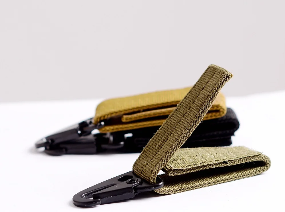 2165987715_2002732669