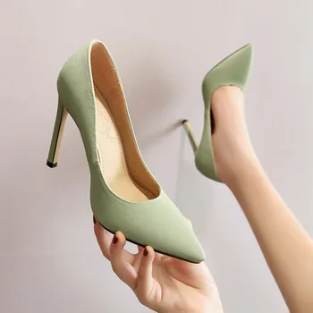 

High heels women's spring and summer 2020 new versatile sexy professional silk satin pointed thin heel French girls' single shoe