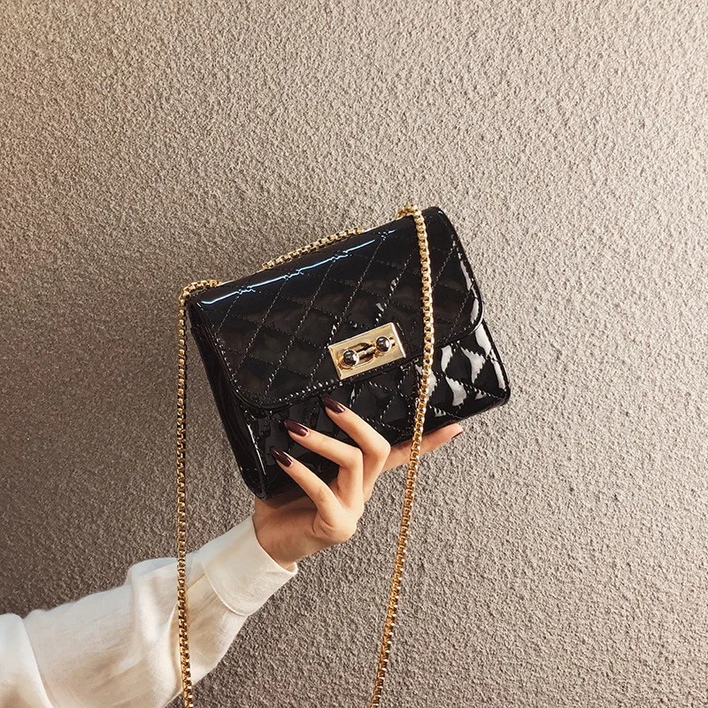 

2020 Small Bag Women's Small Summer New Style Fashion INS Versatile Textured Shoulder Bag Western Style Rhombus Chain Bag