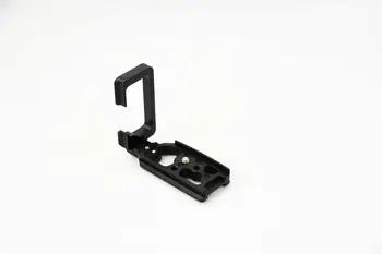

Metal Quick Release Vertical L Shape Hand Grip Bracket Plate for Canon EOSR 5D4/5D Mark IV 5D3/5D Mark III/5DS/5DSR