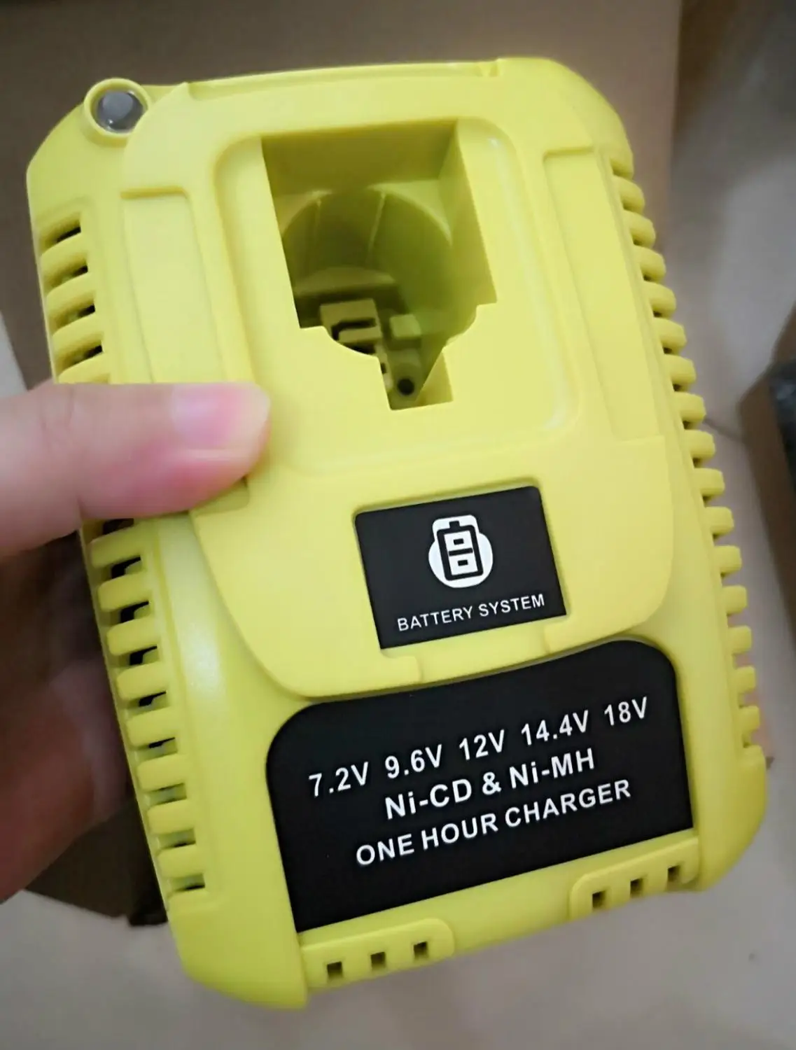 Быстрое зарядное устройство, никелевое зарядное устройство для DEWALT Black& Decker, 7,2 в, 9,6 в, 12 В, 14,4 В, 18 в, N-CD, Ni-MH аккумулятор