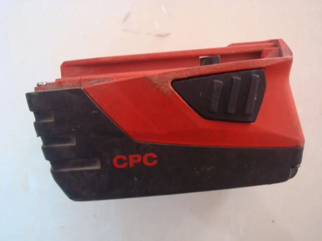Б/у HILTI/Xiliide 21,6 V 2.6A 3.3A литиевая батарея для ключи, дюймовый стандарт электрическая дрель