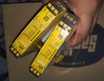 

1PC New PILZ PNOZ S7.1C free shipping