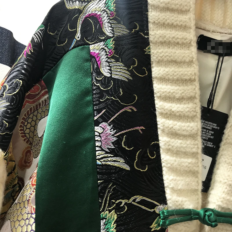 Vefadisa Chinese Style Embroidery Print Cardigans