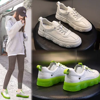 

2020 Brand Spring Trend Women Transparent Sneakers Ladies Platform Jelly Shoes Leather Casual Shoes Shining Running Footwear