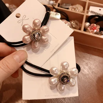

1PC New Elegant Pearl Diamond Classic Solid Elastic Hair Bands Simple White Pink Flower Hair Circle Hair Rope