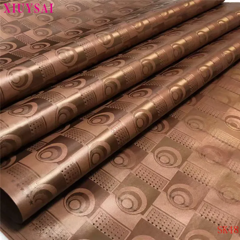 XIUYSAI коричневого цвета в африканском стиле фут подобным Getzner 5 метров Австрия Гвинейская парча, ткань для одежды Лидер продаж для Для мужчин Костюмы SK48