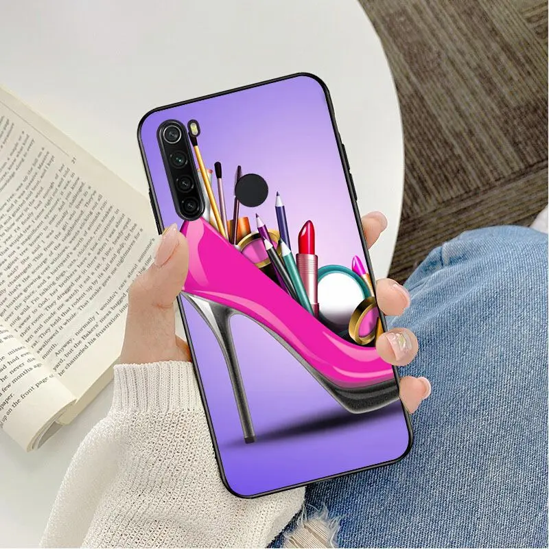Girl love makeup brush