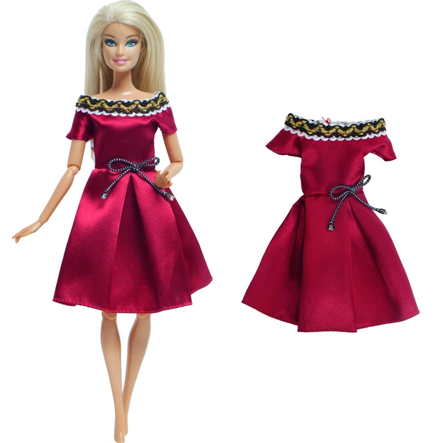 Lindo Vestido Vermelho + Sapato Para Boneca Barbie - Roupa