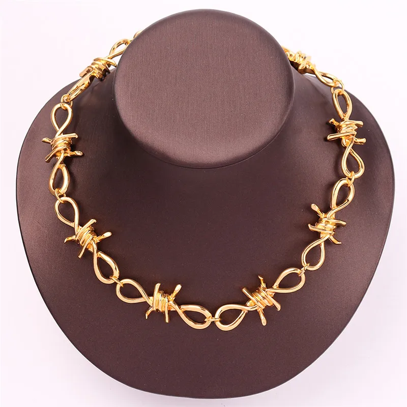 necklace Ручной работы Для мужчин Для женщин унисекс шипы Шпоры Цепочки и ожерелья Колье Цепочки и ожерелья Harajuku колючей Heavy Duty Замок ювелирное изделие ожерелье для официальных случаев de moda - Окраска металла: necklace
