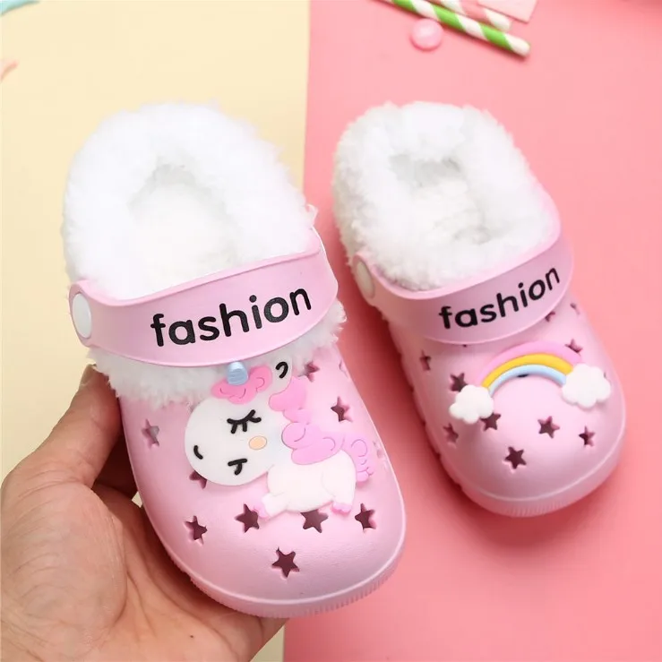 Kitty Snow White Girl Winter Clogs Warm Fur Children's Indoor Shoes Home Hole Mules Navy Cute Pins Sandal EVA Flat Boy Shoes - Цвет: pony Mary