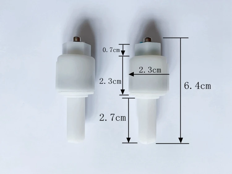 plastic hinge03