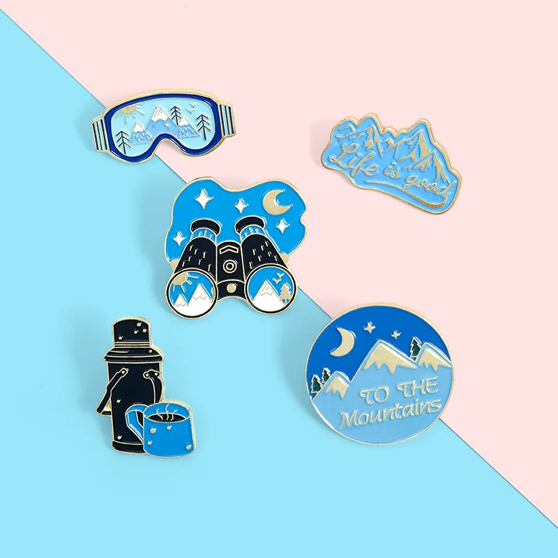 欧美创意热销户外旅行装备望远镜合金胸针 挡风镜 山峰热水壶别针14