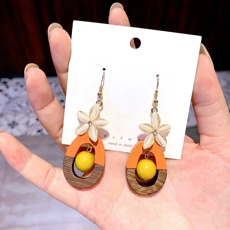 

Simple Fashion Wweet Geometric Wooden Earrings Female Long Dangle Earrings