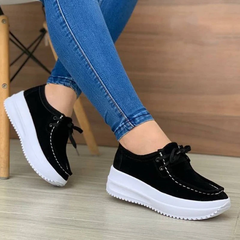 Solid Color Thick Women's Sports Shoes, Breathable and Non Slip Thick Soled Women's Shoes with Lace, New, 2021, Extra Large 43