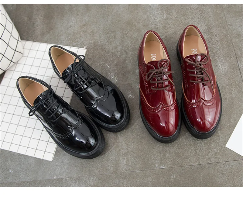 British Style Patent Leather Oxford Shoes For Woman Carved Soft Bottom Flat Platform Women`s Brogues Shoes Size 33-43 Creepers (15)