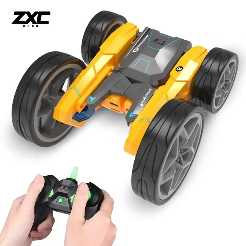 2 4G Радиоуправляемый двухсторонний трюковый автомобиль вращение на 360 градусов