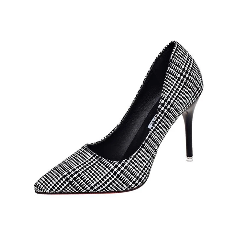 

Spring and Autumn 2019 New High-heeled Shoes Female Fine-heeled Black-pointed Professional Serpentine Baitao Single Shoes