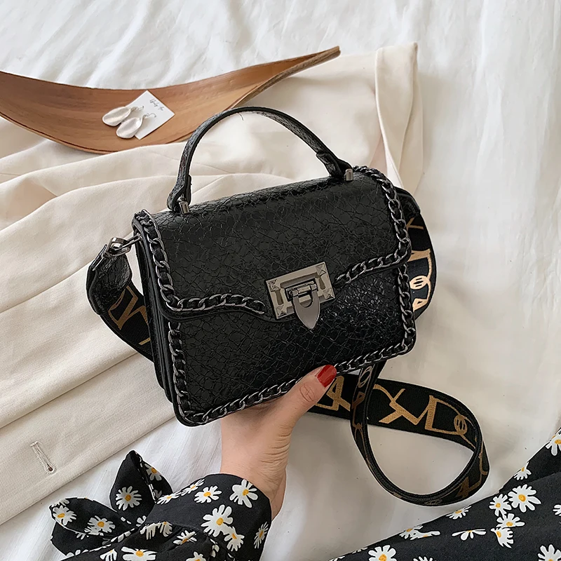 

2020 Fashion Leather Chains Designer Small Crossbody Bags For Women Classic Solid Color Shoulder Bag New Ladies Handbags Purses