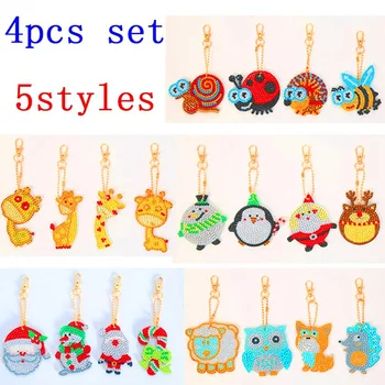 

4Pcs Diamond Painting Keychain Kit for Kids and Adults Christmas 5D Painting Pendant Round Drill Key Chain Pendant for Christmas