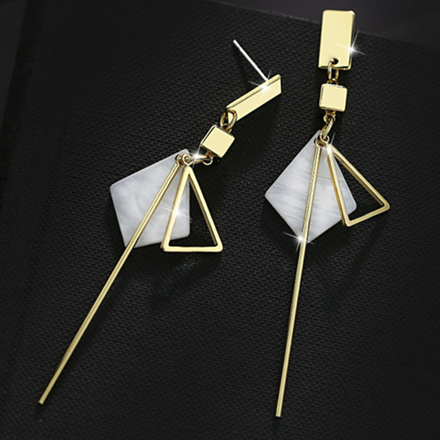 Korean Black Acrylic Drop Earrings For Women Punk Jewelry Vintage Statement Metal Crystal Dangle Hanging Earring Asymmetric