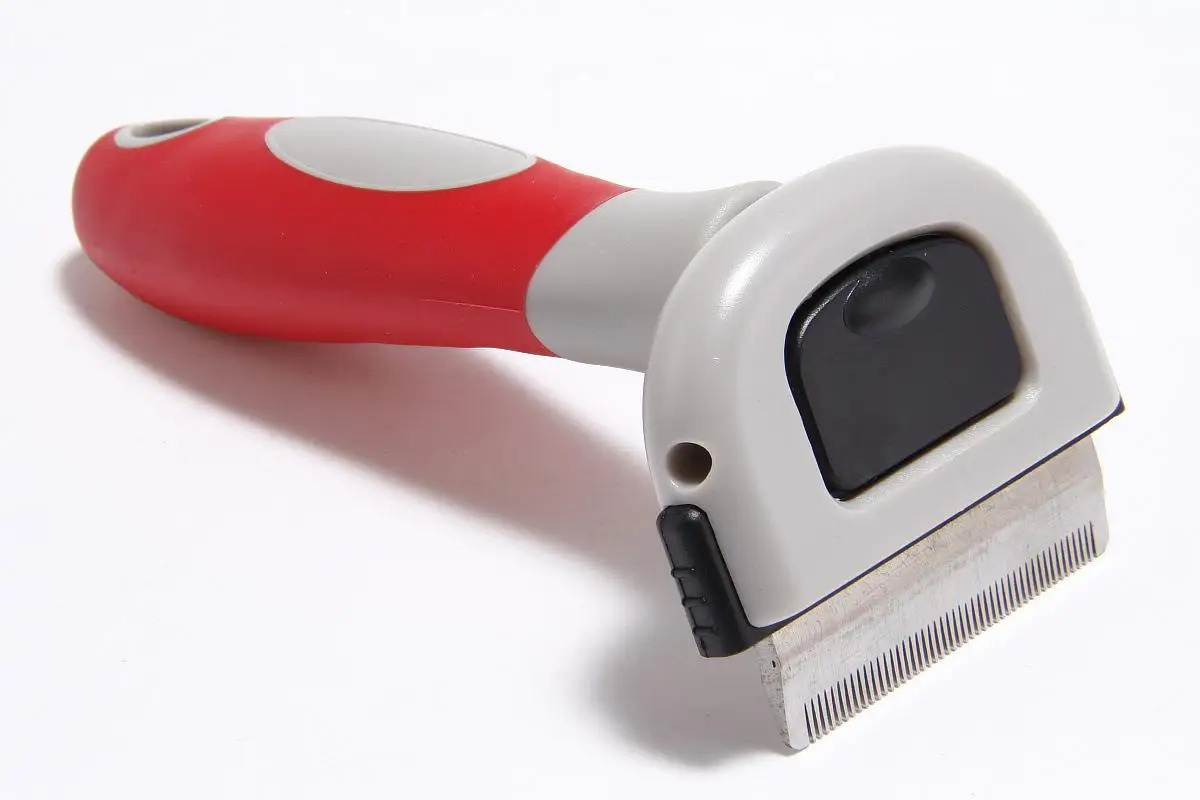 Pet hair removal comb (52). jpg