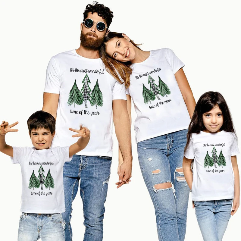 1 предмет; одинаковые футболки с короткими рукавами в клетку с леопардовым принтом и рождественской елкой для всей семьи; футболки для родителей и детей для рождественской вечеринки